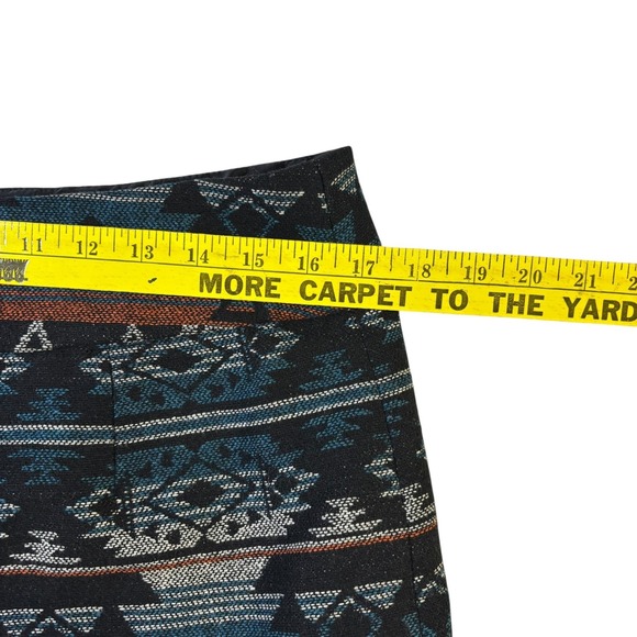 Dalia Collection Skirt Size 10 Modern Fit Aztec Southwestern Geometric - Picture 5 of 6
